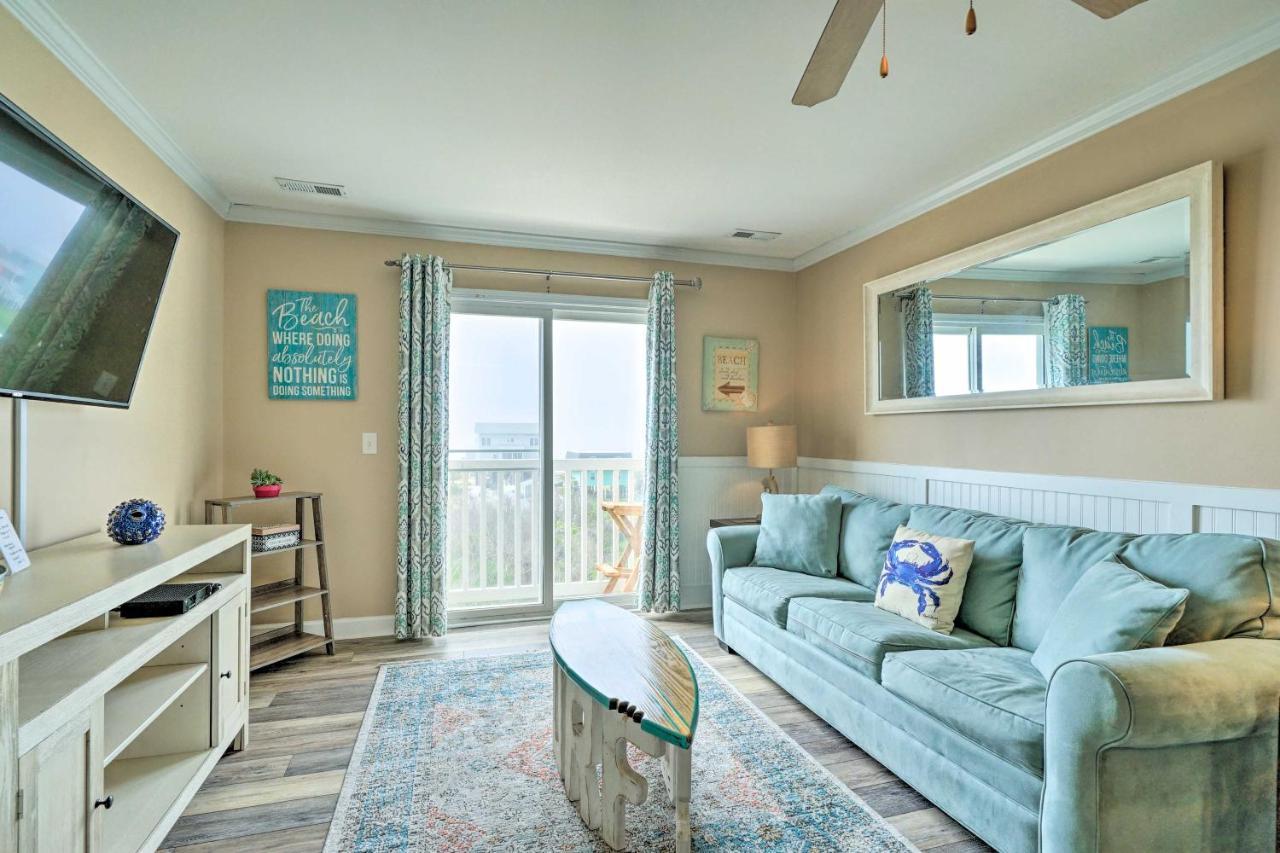 Ocean-View Oak Island Condo, 1 Block To Beach! Екстер'єр фото